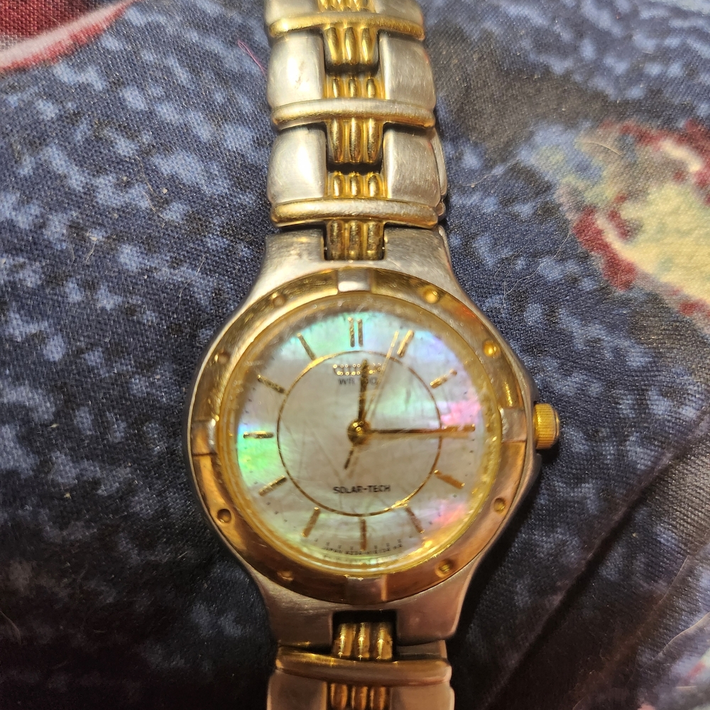 Citizen Women's Gold and Silver Watch - Picture 7 of 7